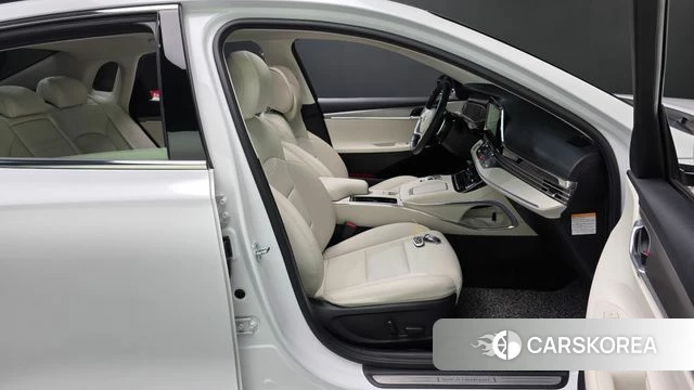 Hyundai The New Grandeur IG Hybrid id 4434122 из Кореи 18