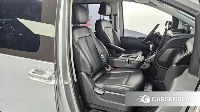 Hyundai Staria id 4469189 из Кореи 18