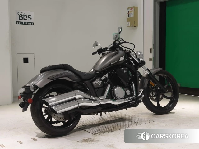 Проданный Yamaha XVS 1300 CA STRYKER 2014 из Японии