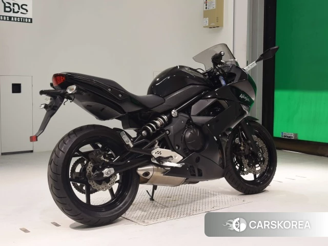 Проданный Kawasaki NINJA 400R 2014 из Японии, фото 2