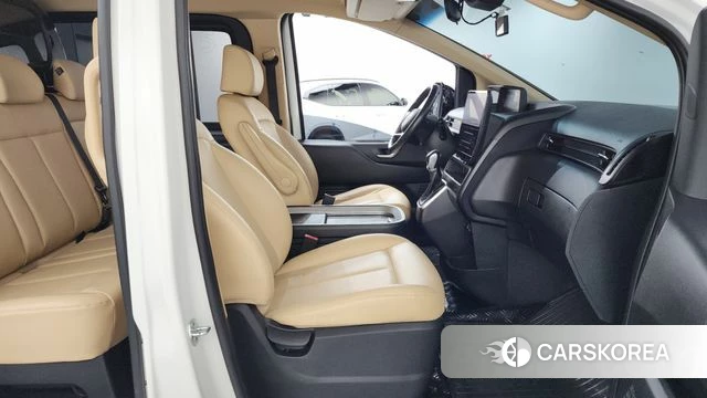 Hyundai Staria id 4899243 из Кореи 18