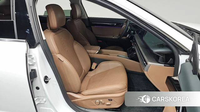 Hyundai Grandeur (GN7) id 4540577 из Кореи 18