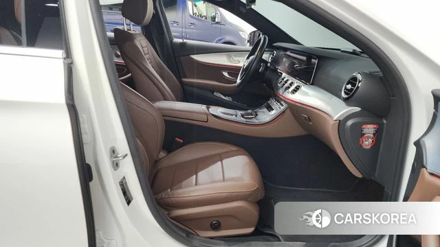 Mercedes-Benz E-Class W213 id 4355607 из Кореи 18