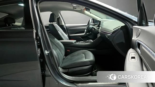 Hyundai Sonata (DN8) id 4282760 из Кореи 18