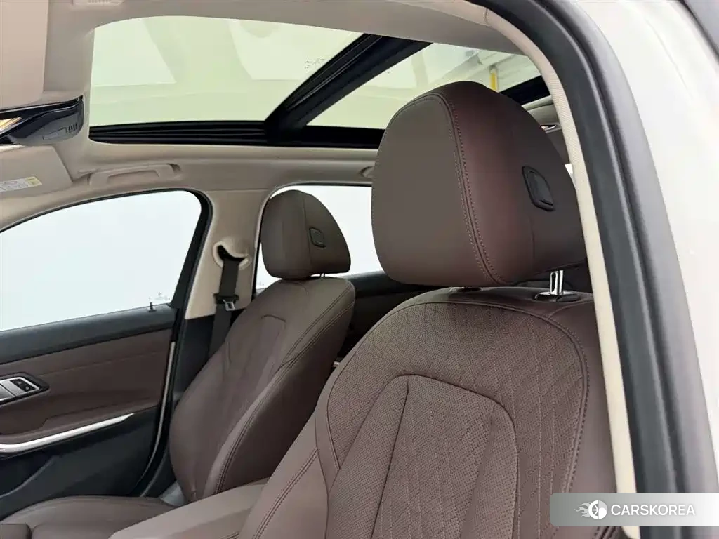 BMW 3 series id 4570729 из Китая 18