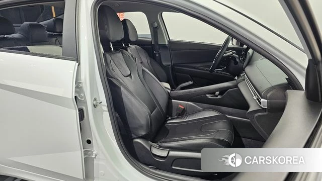 Hyundai Avante (CN7) id 4489682 из Кореи 18