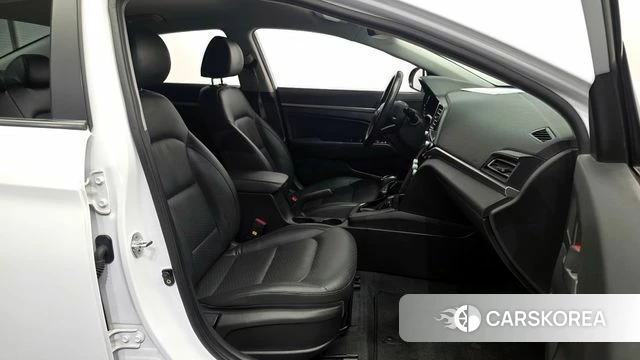 Hyundai The New Avante AD id 4203574 из Кореи 18