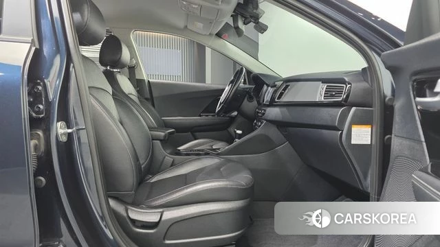 Kia Niro id 4919006 из Кореи 18
