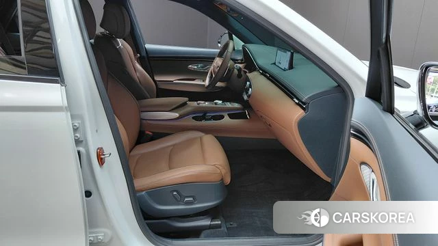 Genesis GV70 id 4871662 из Кореи 18