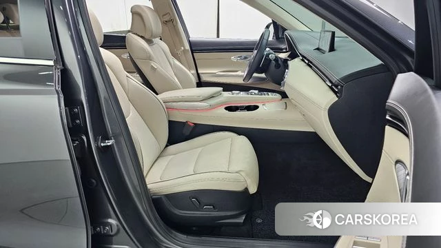 Genesis GV70 id 4666342 из Кореи 18