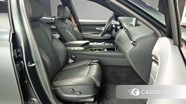 Genesis GV70 id 4186302 из Кореи 18