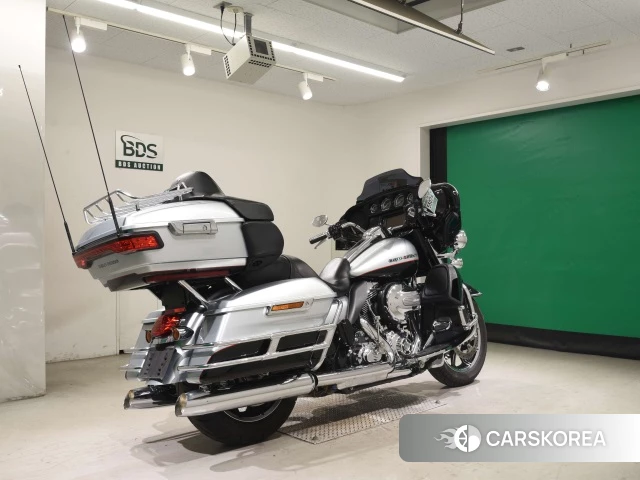 Проданный Harley-Davidson Electra Glide FLHTKLTC1690 2015 из Японии, фото 2