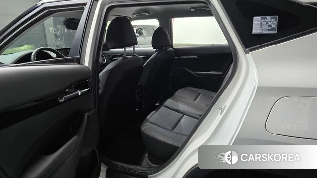 Kia Seltos id 4303904 из Кореи 18