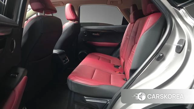 Lexus NX300h id 4355767 из Кореи 18