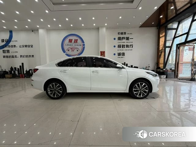 Kia K3 id 4205824 из Китая 18