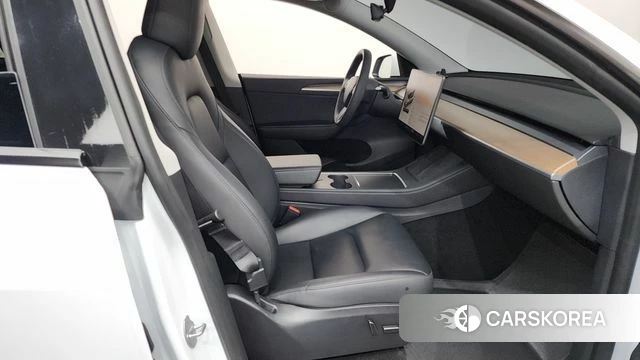 Tesla Model Y id 4608033 из Кореи 18