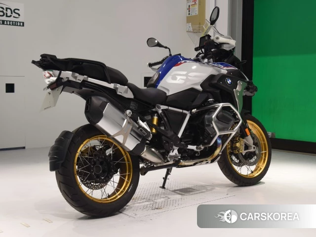 Проданный BMW R1250GS 2020 из Японии, фото 2