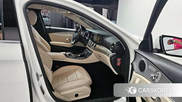Mercedes-Benz E-Class W213 id 4188698 из Кореи 18