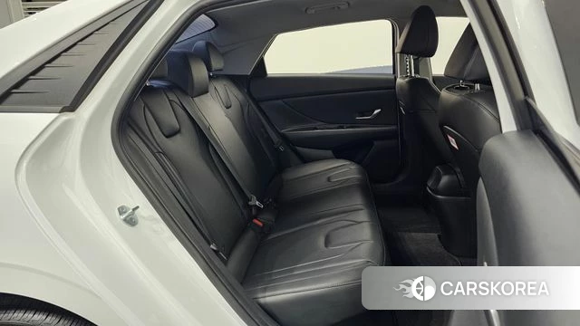 Hyundai Avante Hybrid (CN7) id 4917105 из Кореи 18
