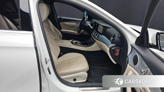 Mercedes-Benz E-Class W213 id 4501983 из Кореи 18