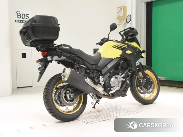 Проданный Suzuki V-STROM 650 XT 2020 из Японии