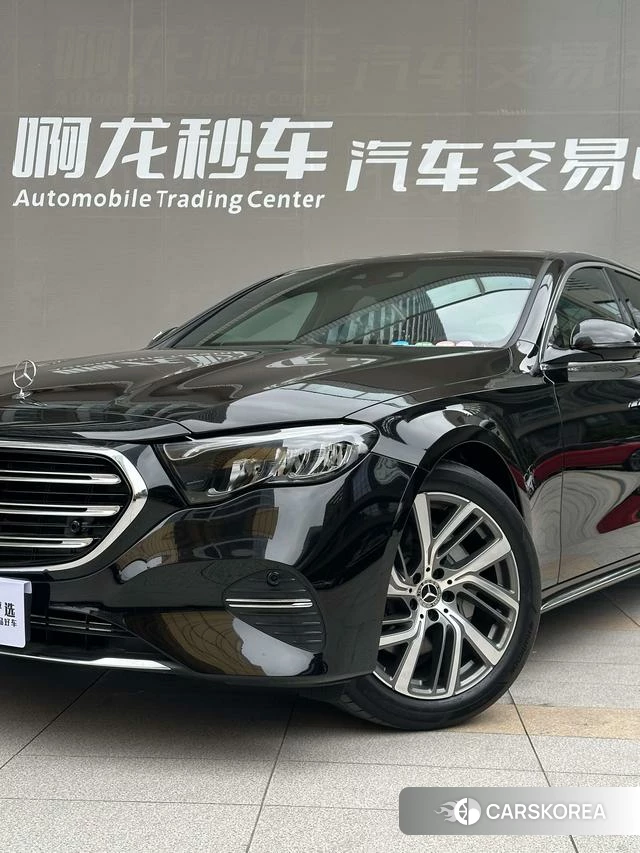Mercedes-Benz E-class id 4260893 из Китая 18