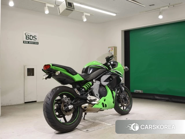 Проданный Kawasaki NINJA 400R 2012 из Японии, фото 2