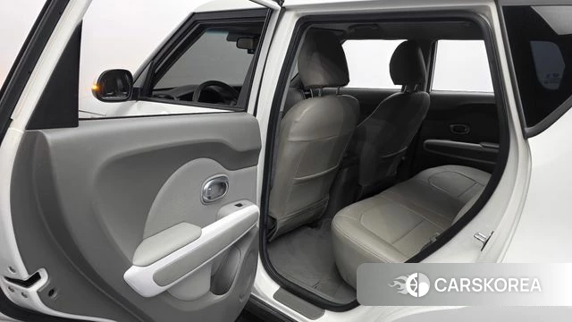 Kia Soul EV id 4794929 из Кореи 18