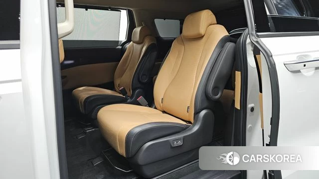Kia Carnival 4th generation id 4632210 из Кореи 18
