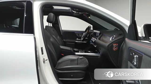 Mercedes-Benz EQA H243 id 4779679 из Кореи 18