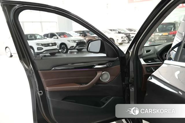 BMW X1 id 4198761 из Китая 18