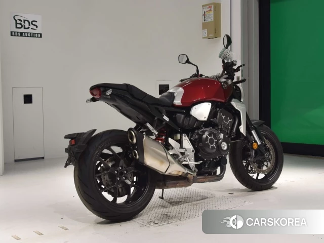 Проданный Honda CB1000R 2018 из Японии, фото 2