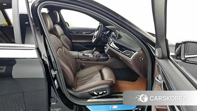 BMW 7 Series (G11) id 4196768 из Кореи 18