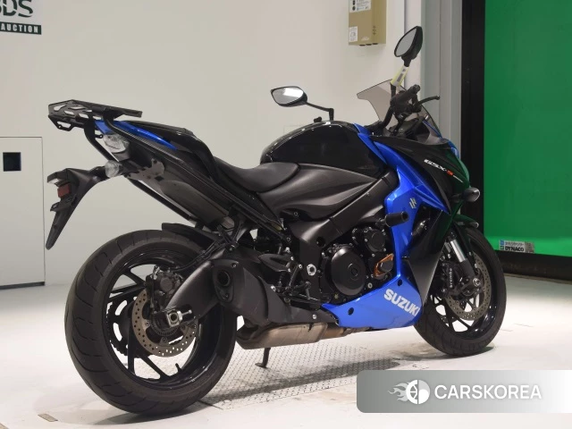 Проданный Suzuki GSX-S1000F 2020 из Японии, фото 2