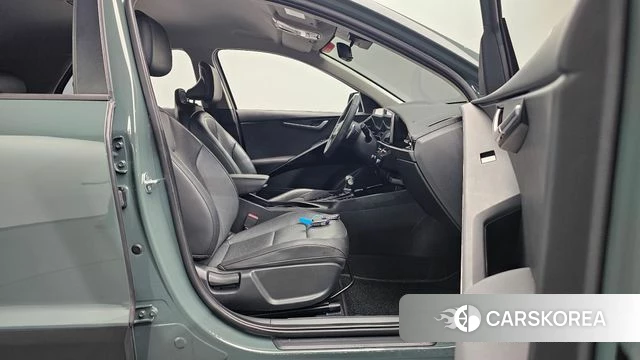 Kia Di Ol Nu Niro id 4395976 из Кореи 18