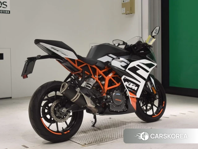 Проданный KTM RC 390 2021 из Японии, фото 2