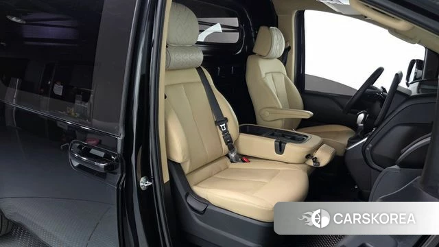 Hyundai Staria id 4194133 из Кореи 18