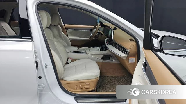 Hyundai The New Grandeur IG Hybrid id 4490158 из Кореи 18
