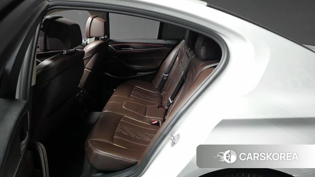 BMW 5 Series (G30) id 4937235 из Кореи 18