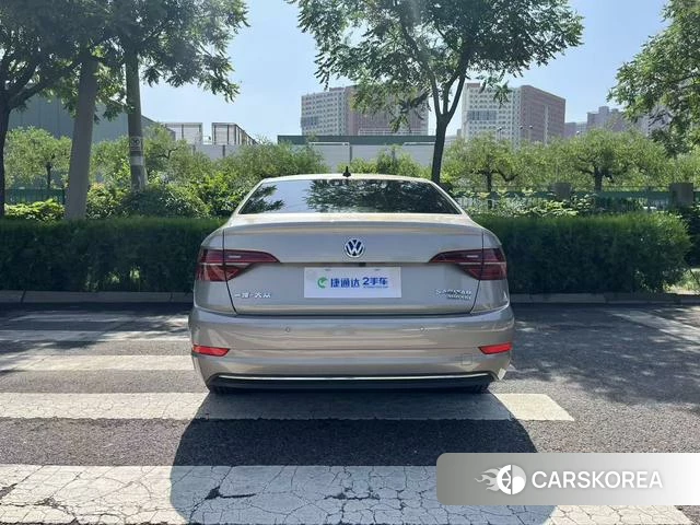 Volkswagen Sagitar id 4392021 из Китая 18
