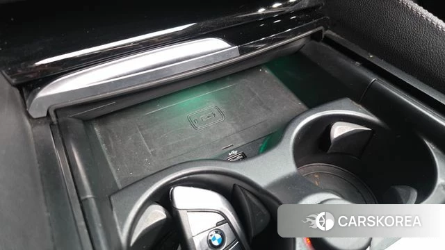 BMW 5 Series (G30) id 4689396 из Кореи 18