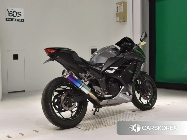 Проданный Kawasaki NINJA 250 ABS 2015 из Японии, фото 2