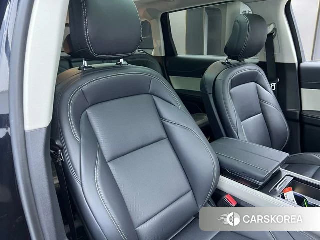 Lincoln Navigator id 4236349 из Китая 18