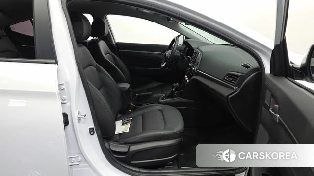 Hyundai The New Avante AD id 4557581 из Кореи 18