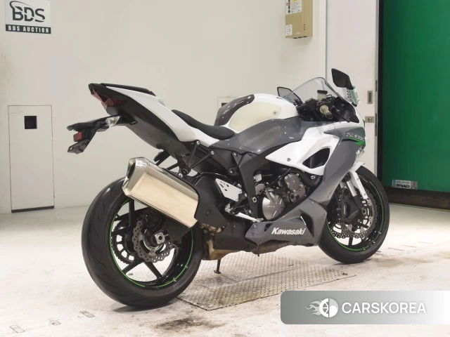 Проданный Kawasaki ZX-6R NINJA ABS 2020 из Японии, фото 2