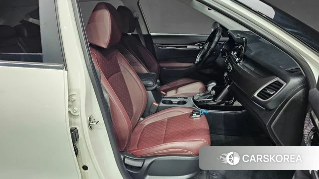 Kia Seltos id 4604829 из Кореи 18