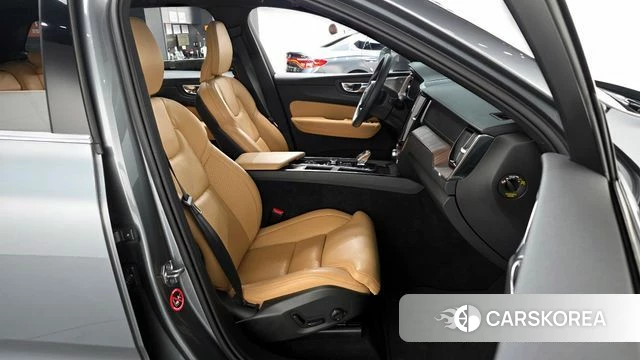 Volvo XC60 second Generation id 4224497 из Кореи 18