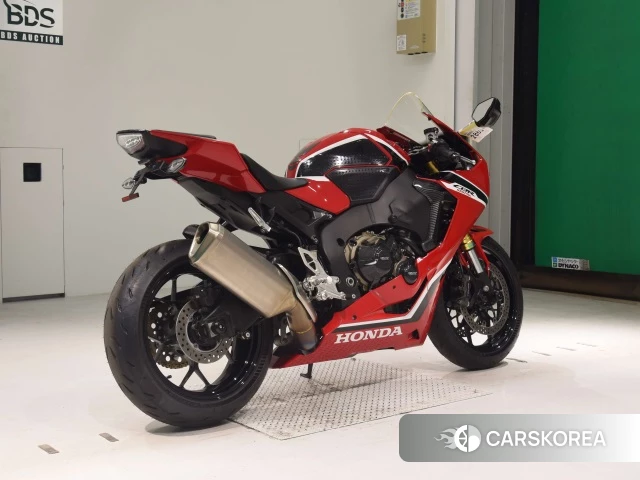 Проданный Honda CBR1000RR 2018 из Японии, фото 2