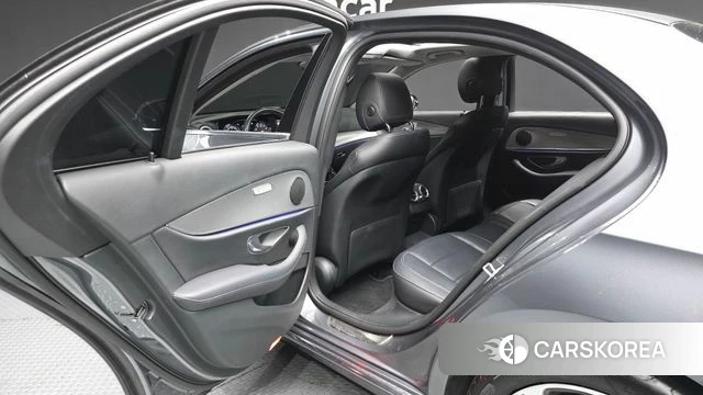 Mercedes-Benz E-Class W213 id 4304636 из Кореи 18