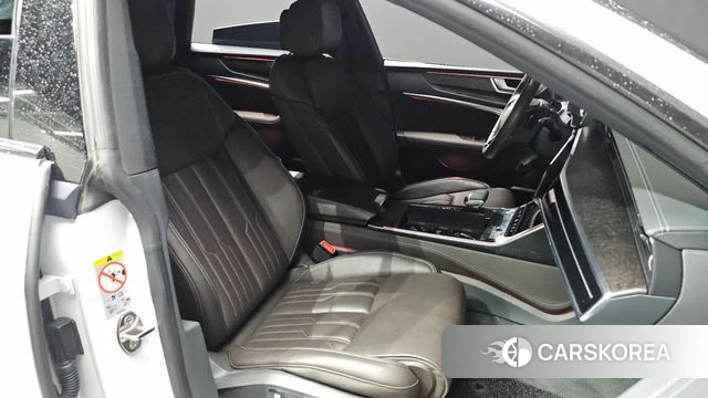 Audi A7 (4K) id 4562372 из Кореи 18